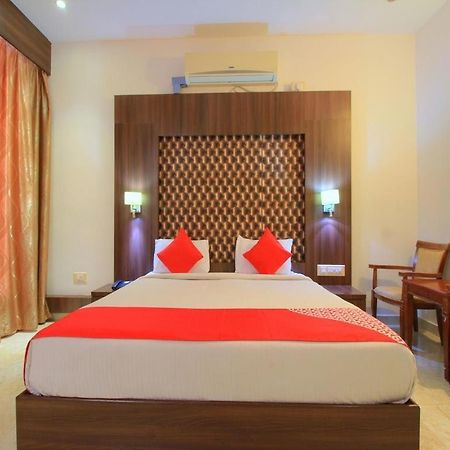 Grand Milestone Villa Mysore Bagian luar foto